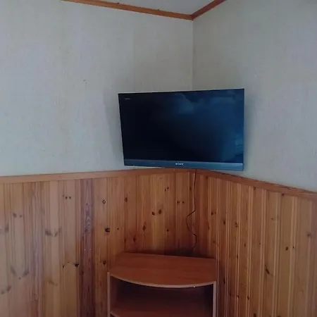 Tilava Yksioe Suurella Puutarhalla * Hankasalmi